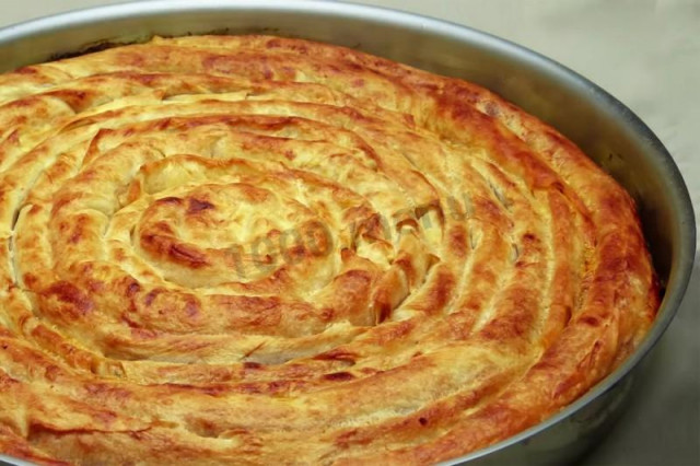 Бурек по турецьки з м'ясом згорнутий рецепт з фото покроково і відео 