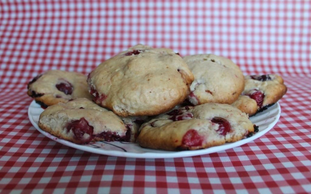 Домашнє ванільне печиво на сметані з вишнею рецепт з фото покроково і відео 