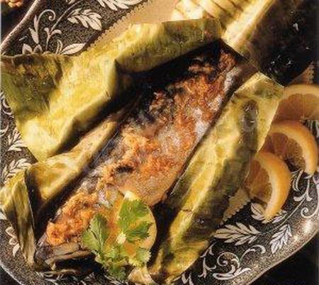 Риба, запечена у фользі з імбирним маслом рецепт з фото 