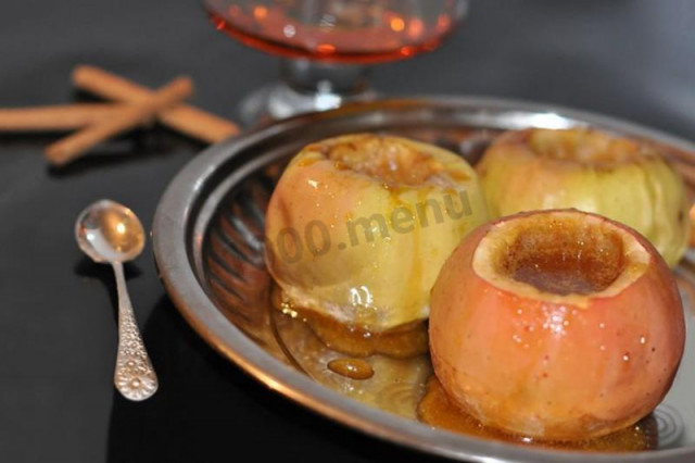 Яблука в мікрохвильовці на десерт рецепт з фото 