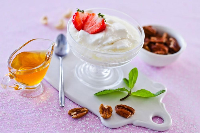 Йогурт в мультиварці з закваскою рецепт з фото 