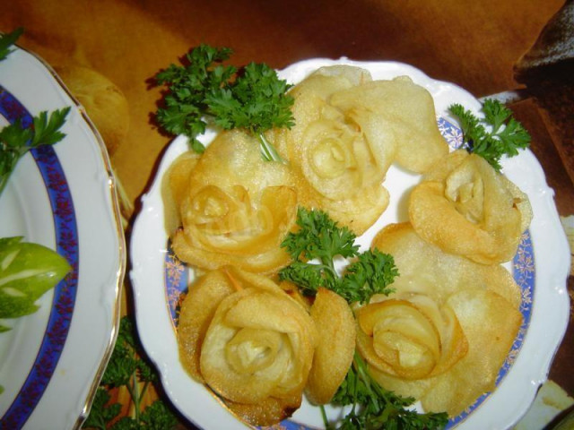 Картопляні троянди і 15 схожих рецептів: фото, калорійність, відгуки 