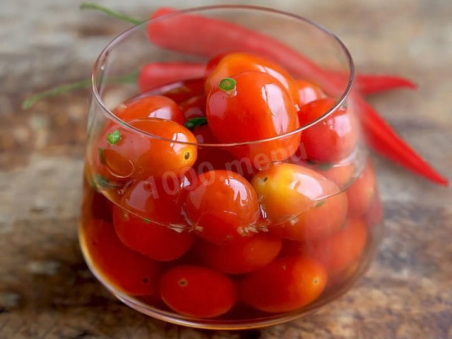 Швидкі малосольні помідори рецепт з фото 