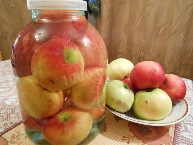 Мочені яблука в банках рецепт з фото 