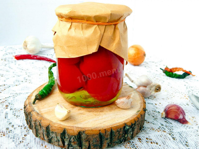 Солодкі помідори в літровій банці на зиму рецепт з фото покроково 
