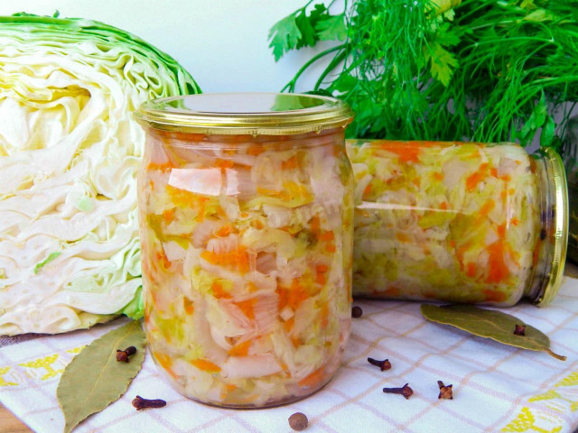 Салат з капусти без стерилізації на зиму рецепт з фото покроково 