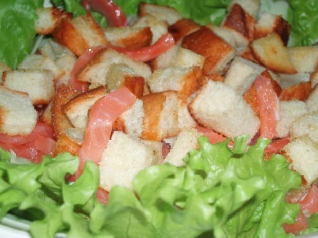 Рибний салат з сьомгою рецепт з фото 