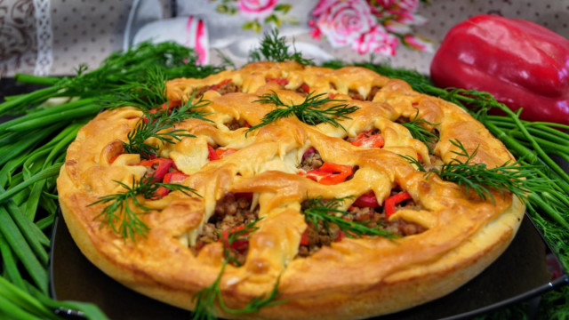 М'ясний пиріг з рисом цибулею і болгарським перцем рецепт з фото покроково і відео 