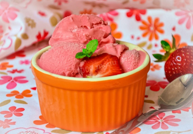 Щербет морозиво Домашнє полуничний з йогурту рецепт з фото покроково 