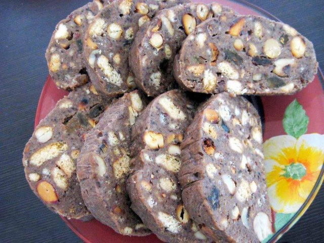 Кондитерська ковбаска з печива рецепт з фото покроково 
