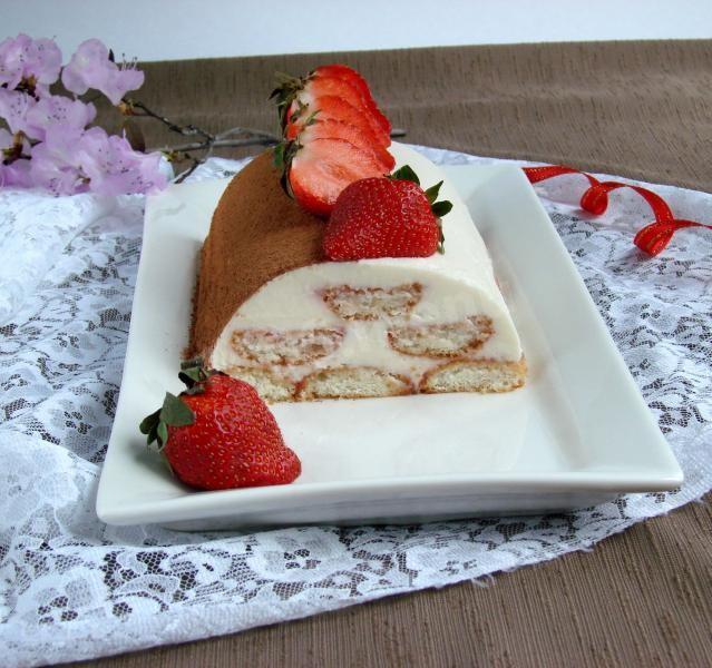 Полуничне тірамісу з маскарпоне десерт рецепт з фото покроково 
