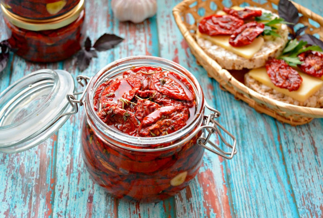 В'ялені помідори в сушарці для овочів на зиму рецепт з фото покроково 