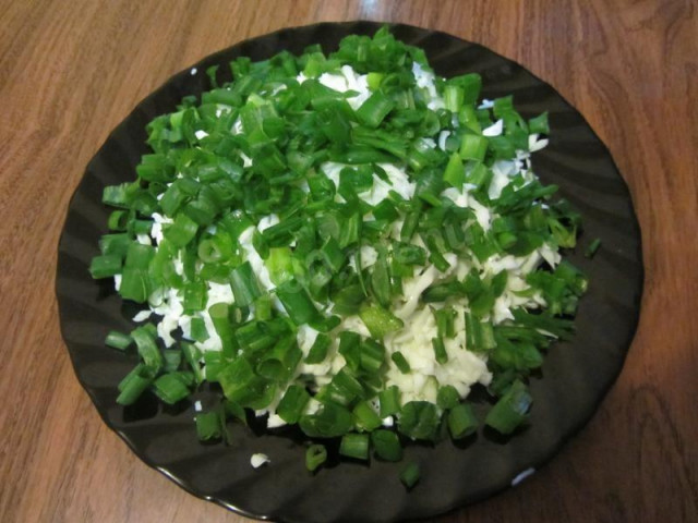 Цибульний салат з яйцями рецепт з фото покроково 