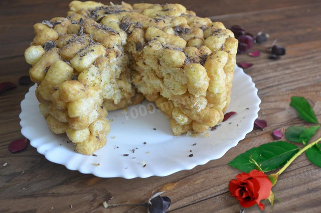 Торт з кукурудзяних паличок з ірисками рецепт з фото 