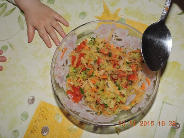Салат вітамінний з редькою рецепт з фото 