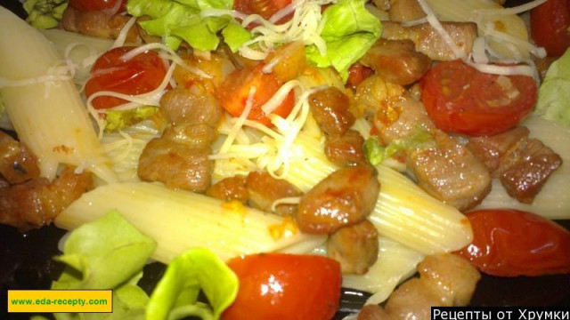 Паста з беконом, помідорами черрі, салатом-латуком і сиром рецепт з фото покроково 