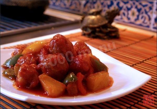 Свинина в солодкому соусі з ананасами рецепт з фото 