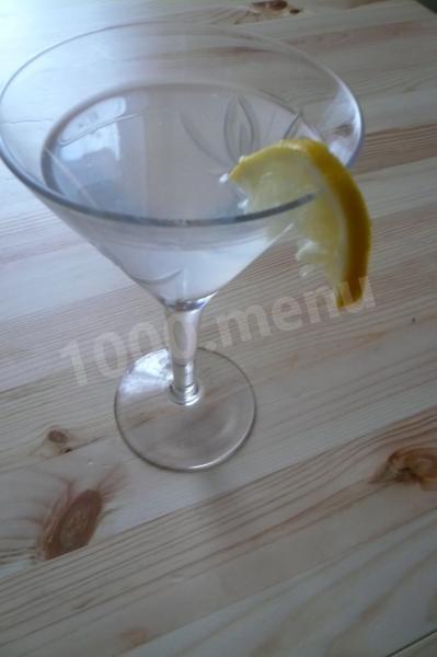 Коктейль мартіні з горілкою і лимоном рецепт з фото крок за кроком 