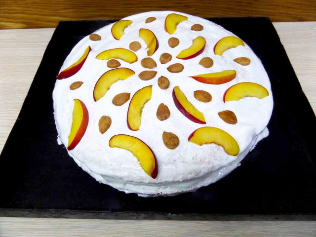 Бісквітний торт персиковий з вершковим кремом рецепт з фото покроково 