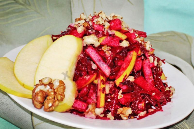 Салат зі свіжого буряка і яблук з волоськими горіхами рецепт з фото покроково 