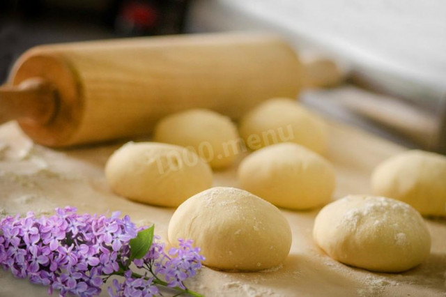 Заварне тісто з горілкою для чебуреків хрустке рецепт з фото 