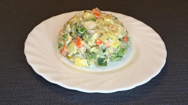 Картопляний салат з болгарським перцем і оливками рецепт з фото покроково і відео 
