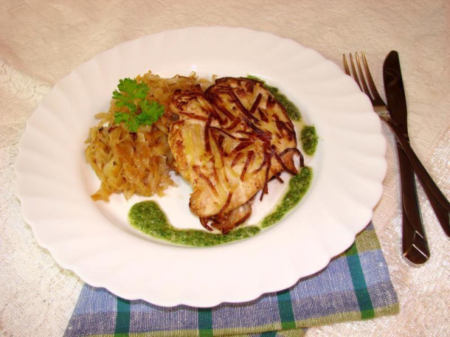 Куряче філе в картоплі з гарніром і соусом рецепт з фото покроково 