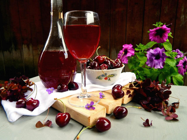 Вино з черешні в домашніх умовах рецепт з фото покроково 