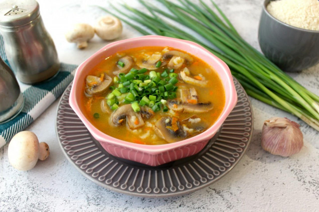 Суп грибний з рисом рецепт з фото покроково 