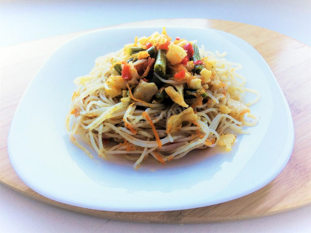 Китайська локшина з овочами рецепт з фото 