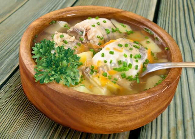 Рибний суп вуха з йоржів рецепт з фото 