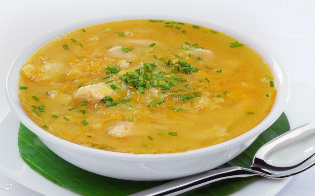 Гороховий суп з куркою в каструлі рецепт з фото покроково 