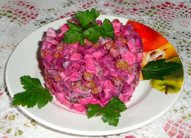 Салат Віолетта з буряком і солоними огірками рецепт з фото покроково 