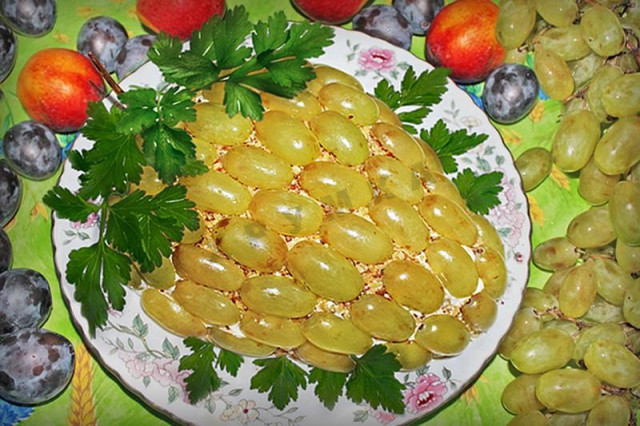 Салат Виноградне гроно рецепт з фото покроково 