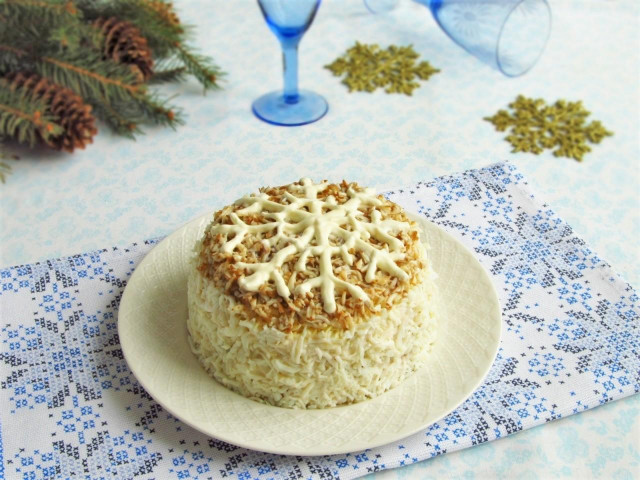 Салат Сніжинка з куркою рецепт з фото покроково 