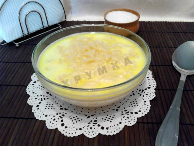 Молочний суп з макаронами для дитини з медом рецепт з фото покроково 