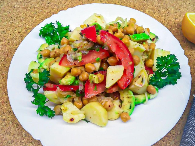 Салат з картоплі з нутом, помідорами і авокадо рецепт з фото покроково 