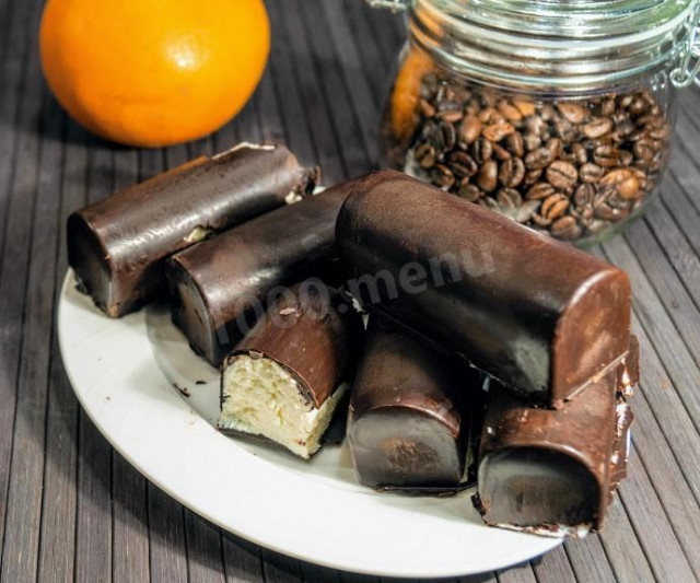 Сирні сирки покриті шоколадною глазур'ю рецепт з фото покроково і відео 