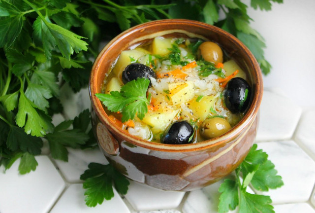 Суп з рисом і оливками рецепт з фото покроково 