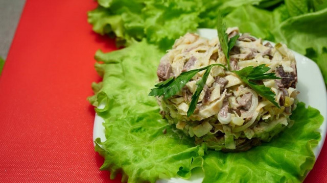 Вишуканий м'ясний салат Міністерський рецепт з фото покроково і відео 