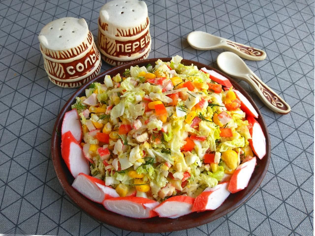 Крабовий салат класичний без огірка рецепт з фото 