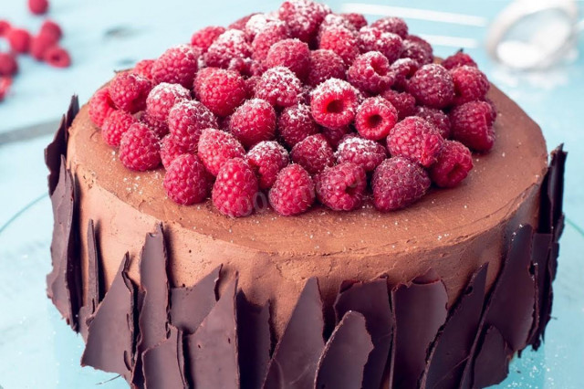 Шоколадний торт з малиною рецепт з фото 