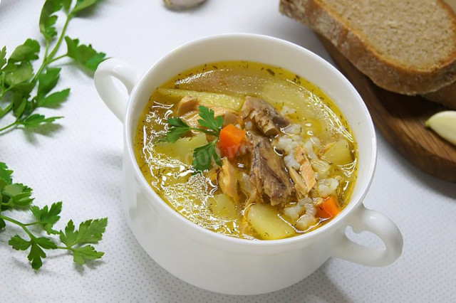 Простий суп з горбуші рецепт з фото 