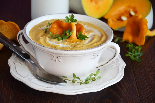 Суп пюре з лисичками і гарбузом рецепт з фото покроково і відео 