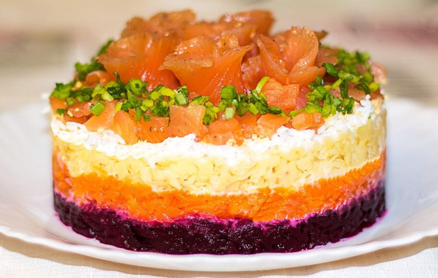 Святковий салат Лосось на шубі і 15 схожих рецептів: відео, фото, калорійність, відгуки 