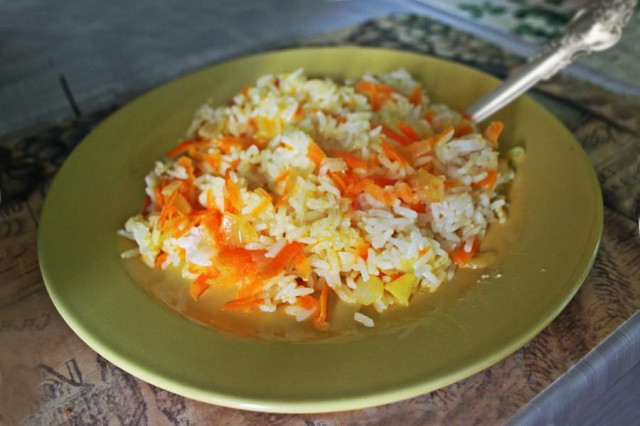 Рис з морквою, часником і цибулею рецепт з фото 