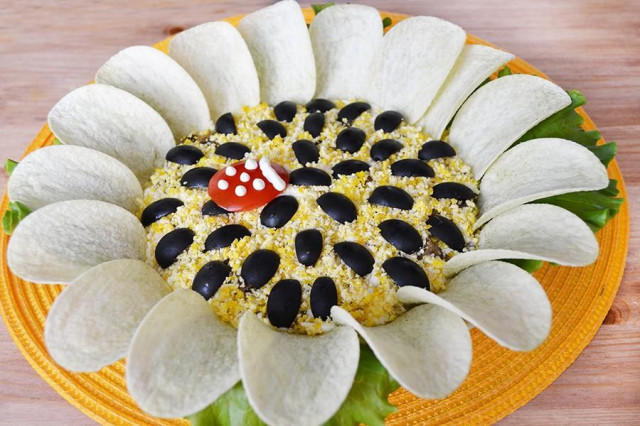 Салат Соняшник з грибами рецепт з фото 
