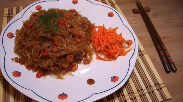 Салат з рисової локшини з креветками рецепт з фото і відео 