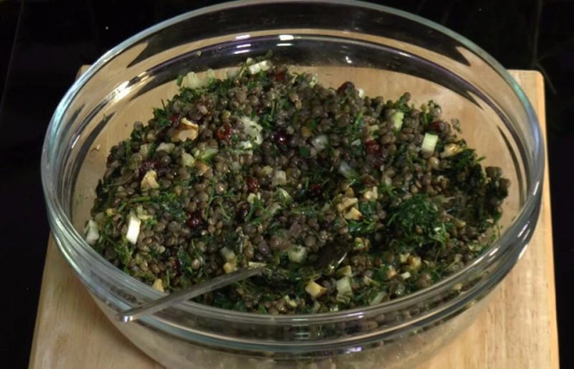Салат з чорної сочевиці з зеленню рецепт з фото покроково і відео 