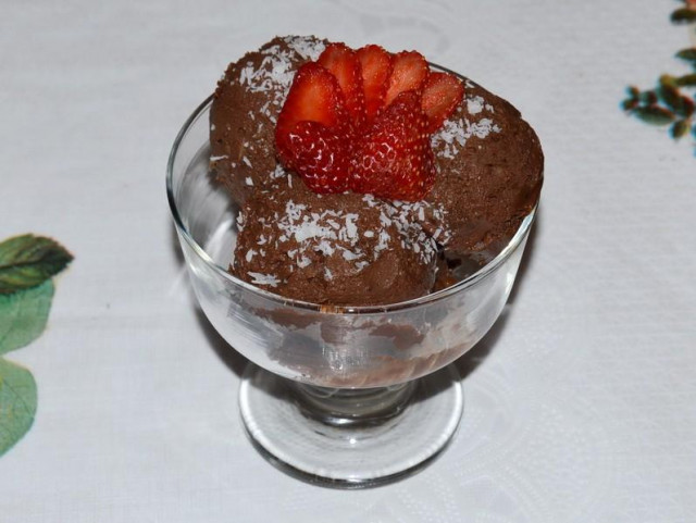 Шоколадне морозиво з горіхами в блендері рецепт з фото покроково 